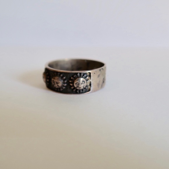 Handmade Thick Sterling Silver Sun Ring - Picture 3 of 3